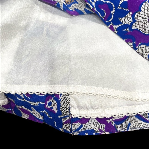 NWT Anthropologie Fei Scattered Sequins Floral Silk Skirt. Size 4 - Picture 7 of 9